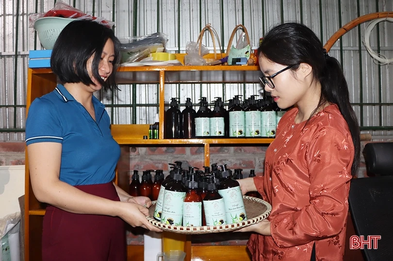 9X Cẩm Xuyên khởi nghiệp thành công với các sản phẩm chiết xuất từ thảo mộc