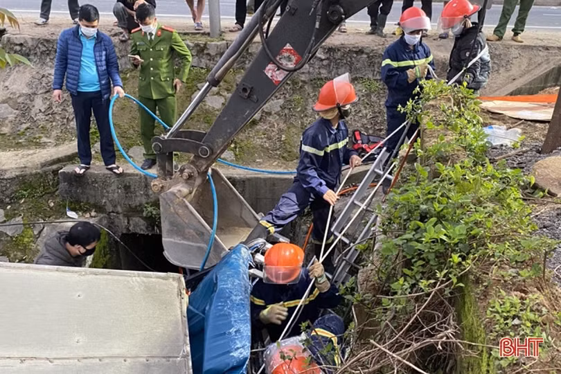 Lính cứu hỏa Hà Tĩnh: Xông pha trên tuyến đầu để bảo vệ tài sản, tính mạng cho Nhân dân