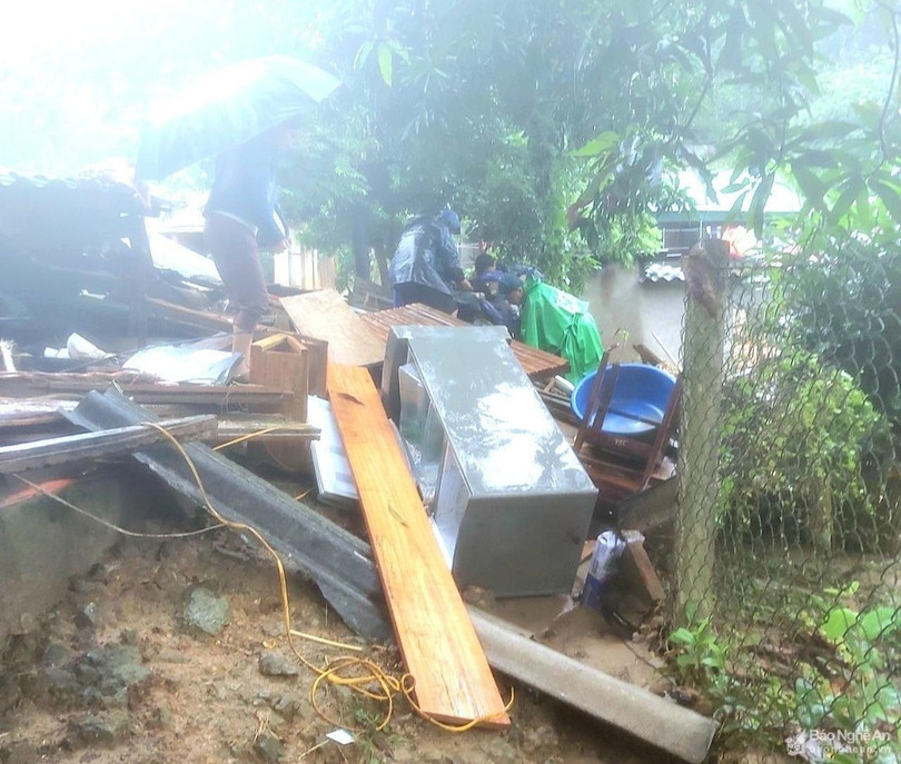 Bản làng tan hoang sau cơn lũ dữ ở Kỳ Sơn