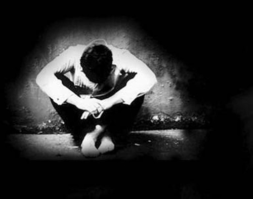 Ân hận. Ảnh: Internet Ân hận. Ảnh: Internet