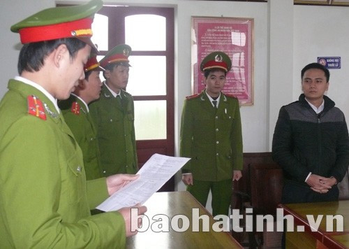 Cơ quan điều tra đọc lệnh bắt đối tượng Nguyễn Xuân Hậu