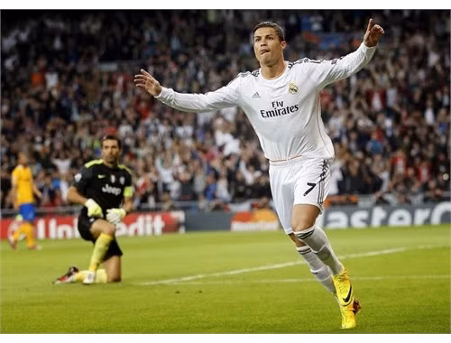 Real Madrid: Năm 2013 đặc biệt của Ronaldo ảnh 1