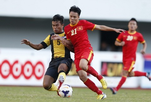 U23 Việt Nam đã chơi quá bế tắc trước lối đá hợp lý của U23 Malaysia - Ảnh Quang Nhựt (Thể thao & Văn hóa) U23 Việt Nam đã chơi quá bế tắc trước lối đá hợp lý của U23 Malaysia - Ảnh Quang Nhựt (Thể thao & Văn hóa)