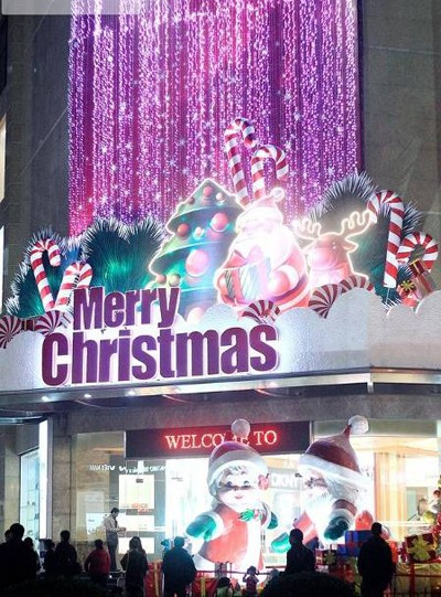 Giáng sinh tím trên khắp hành tinh ảnh 4