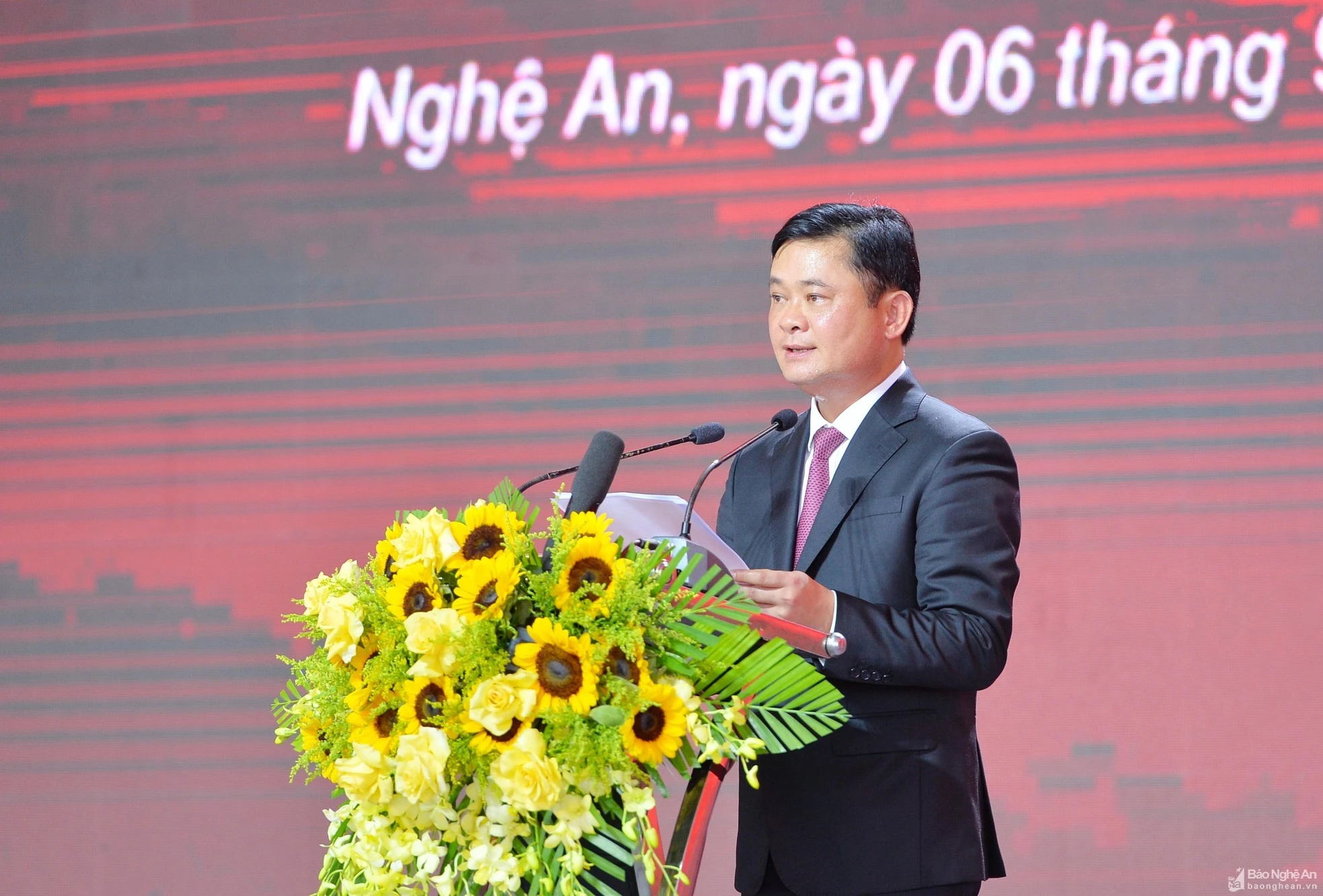 Lễ kỷ niệm 120 năm Ngày sinh Tổng Bí thư Lê Hồng Phong