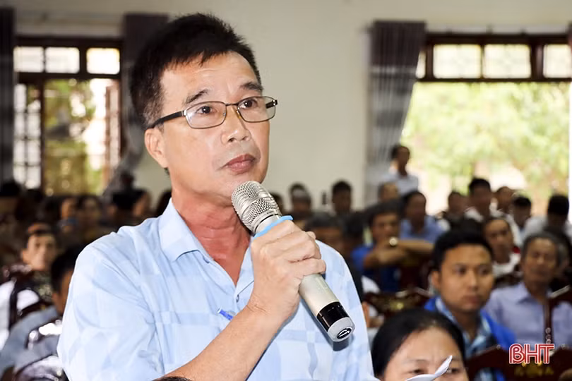 Cử tri các địa phương kiến nghị những vấn đề liên quan đến phát triển sản xuất, xây dựng hạ tầng