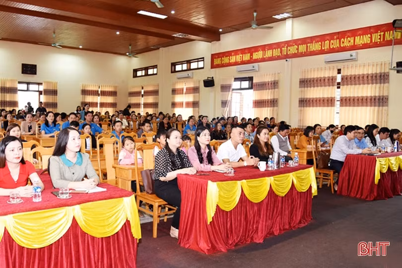 Lộc Hà hưởng ứng Tháng hành động vì bình đẳng giới