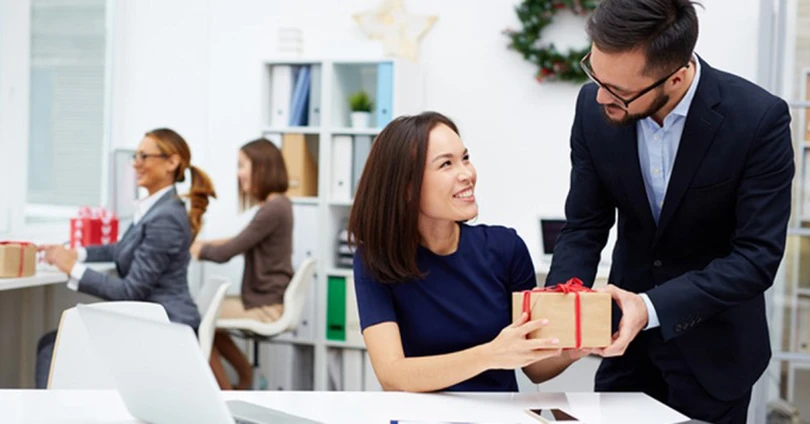 Tham khảo quà tết cao cấp cho doanh nghiệp - độc đáo tại Quà Tết Việt