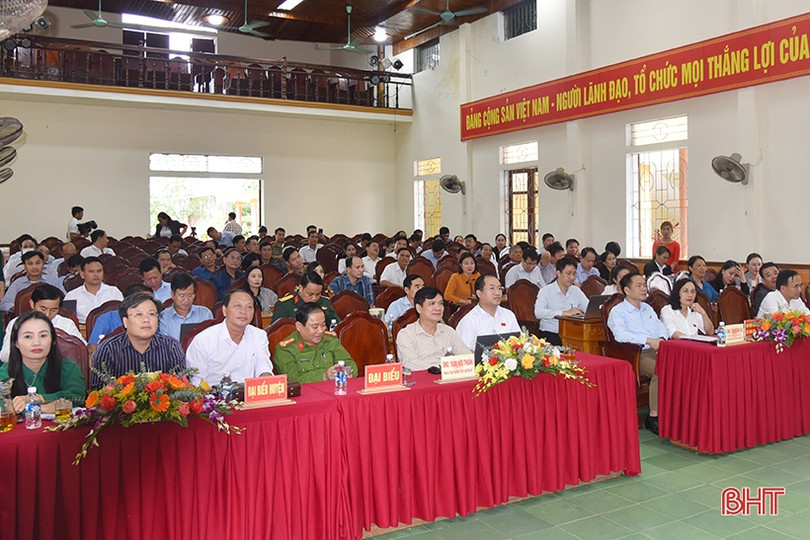 Cử tri các địa phương Hà Tĩnh phản ánh nhiều vấn đề bức thiết ở cơ sở ảnh 1 Cử tri các địa phương Hà Tĩnh phản ánh nhiều vấn đề bức thiết ở cơ sở