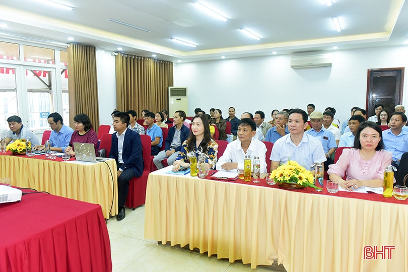 Hỗ trợ nông dân Hà Tĩnh bắt nhịp chuyển đổi số