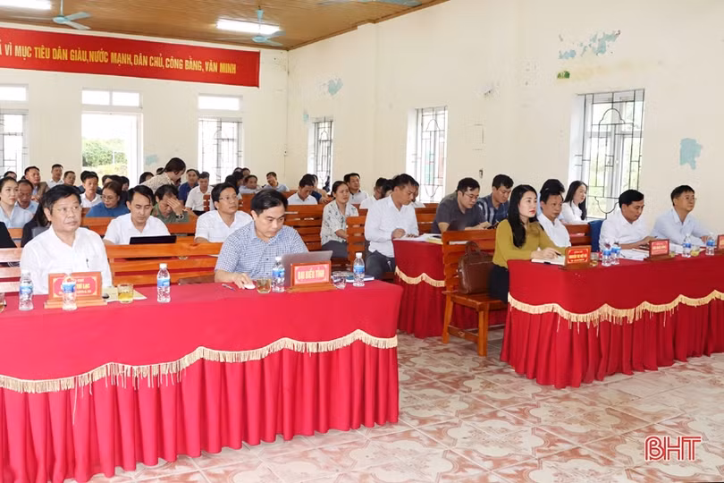 Cử tri trăn trở về chế độ phụ cấp cho cán bộ cơ sở