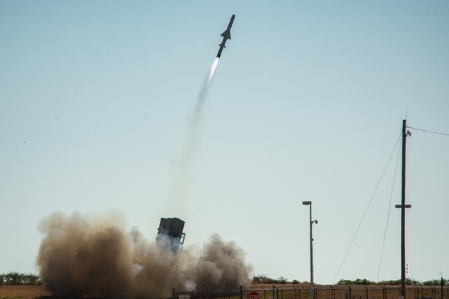 Nhật Bản tính phát triển tên lửa tầm bắn 3.000km