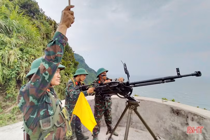 Hà Tĩnh xây dựng thế trận phòng không vững mạnh, rộng khắp