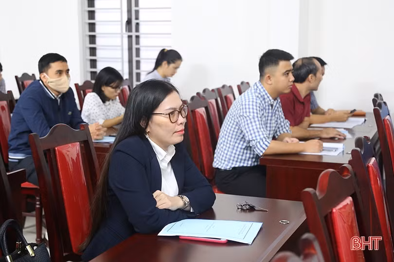 Cán bộ các sở, ngành, địa phương tập huấn về công tác thông tin đối ngoại