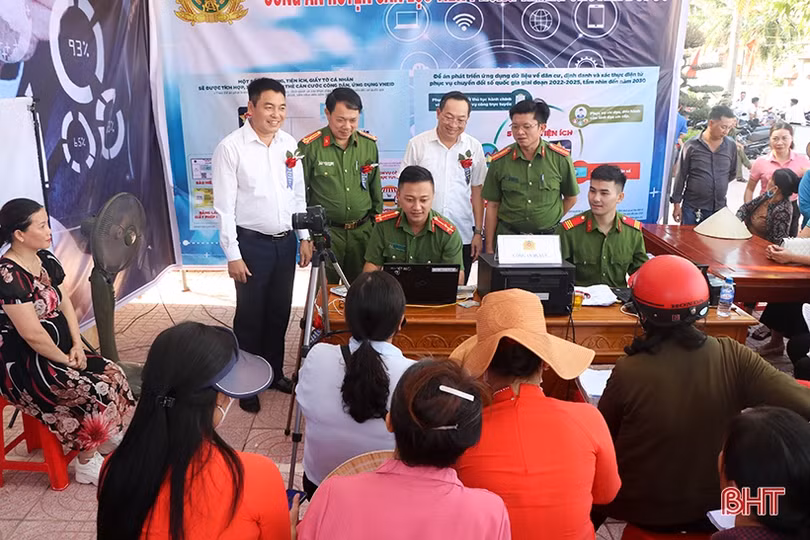 Xã đầu tiên ở Can Lộc tổ chức ngày hội chuyển đổi số