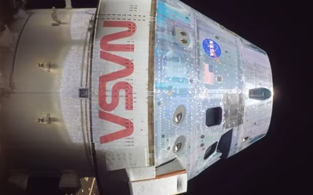 Tàu vũ trụ Orion của NASA bay vào quỹ đạo Mặt Trăng