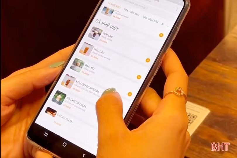 Menu điện tử - xu hướng công nghệ với các nhà hàng, quán cà phê tại Hà Tĩnh