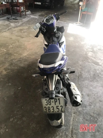 Thuê trọ rồi mượn xe máy của chủ nhà đi cầm cố