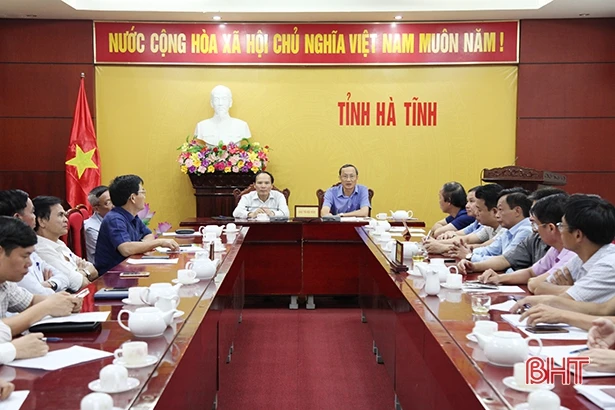 Không để phát sinh tình huống gây thiệt hại về người, tài sản trong mưa lũ ở Hà Tĩnh