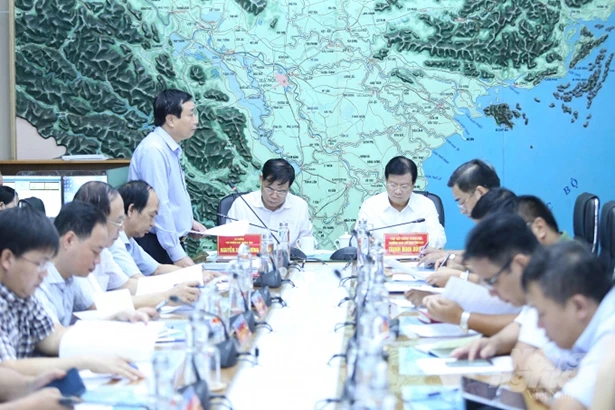 Không để phát sinh tình huống gây thiệt hại về người, tài sản trong mưa lũ ở Hà Tĩnh