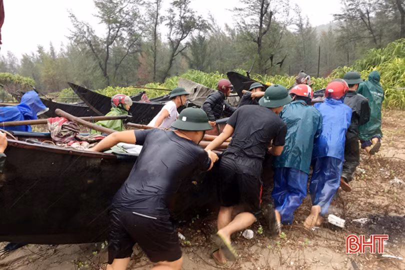 Hà Tĩnh mưa lớn diện rộng, đề phòng lũ quét, sạt lở đất