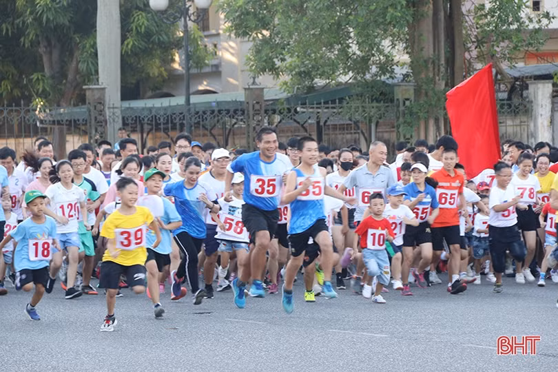 Bí thư Thành ủy Hà Tĩnh gợi mở hướng phát triển nhiệm kỳ mới: Trước hết, phải quan tâm yếu tố con người!