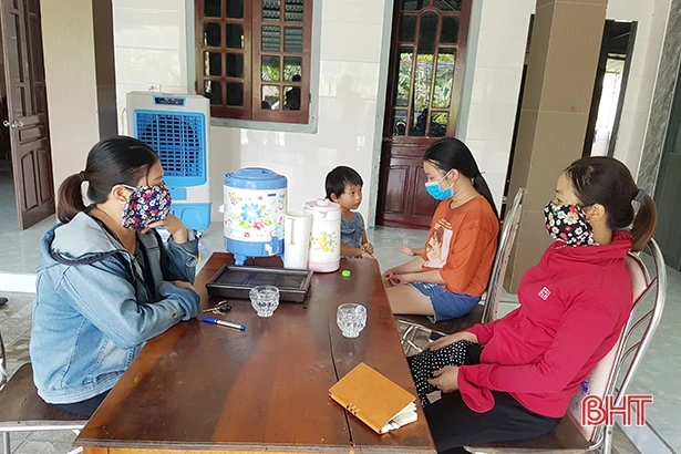 Đi từng nhà, rà từng đối tượng từ Đà Nẵng trở về Hà Tĩnh