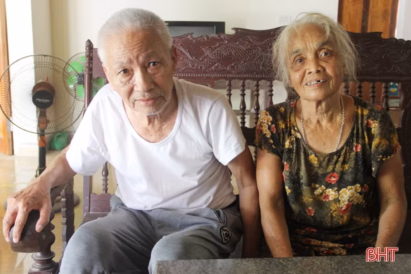 Niềm vui của người nghèo Hương Sơn trong những ngôi nhà tránh lũ