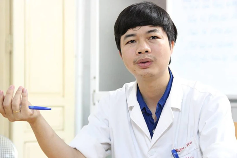 Bác sĩ lý giải vì sao có kết quả test nhanh âm tính vẫn phải cách ly theo quy định?