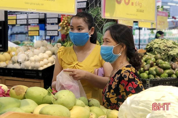 Người dân Hà Tĩnh “khởi động lại” các biện pháp phòng chống dịch Covid-19