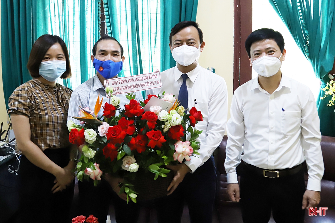 Cơ quan báo chí trung ương đóng trên địa bàn đóng góp quan trọng vào sự phát triển của Hà Tĩnh