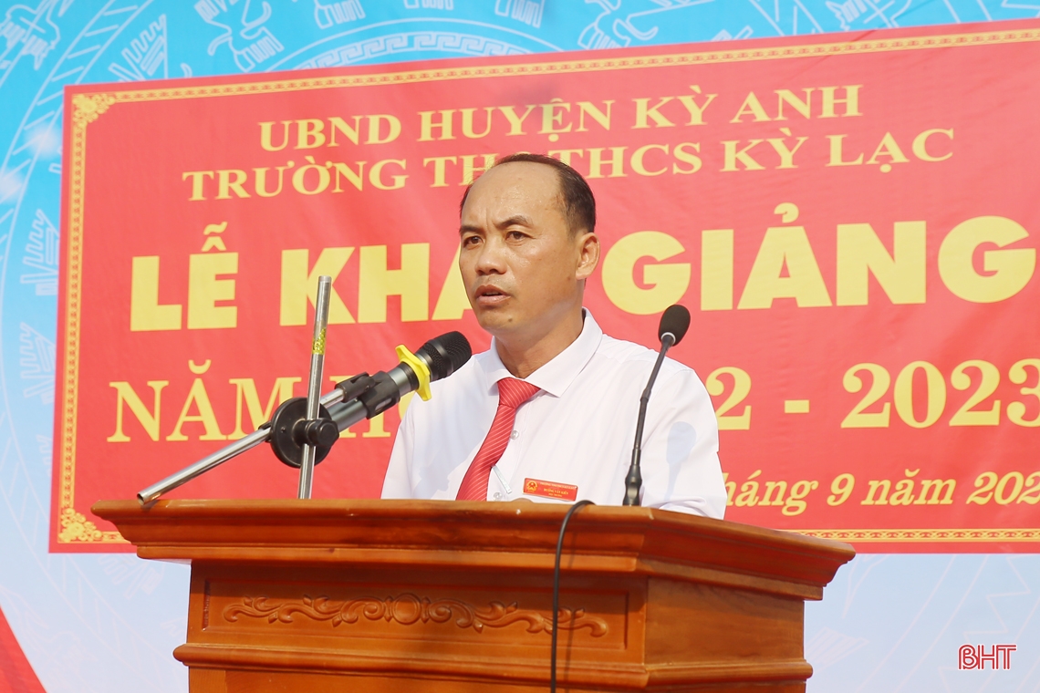 Lãnh đạo Hà Tĩnh chung vui lễ khai giảng năm học mới 2022 - 2023