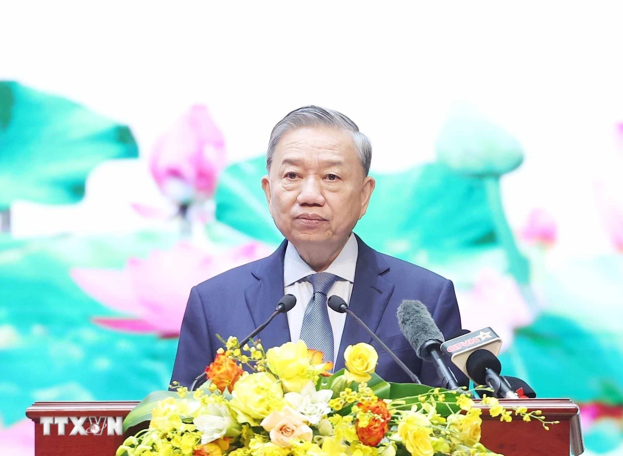 ttxvn-tong-bi-thu-to-lamjpg.jpg