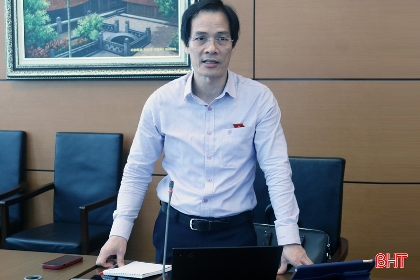 Đại biểu Bùi Sỹ Hoàn (đoàn Hải Dương) đề nghị giao Chính phủ quy định chi tiết xử lý vi phạm hành chính trong hoạt động thanh tra. bqbht_br_4buisihoanchieu85.jpg