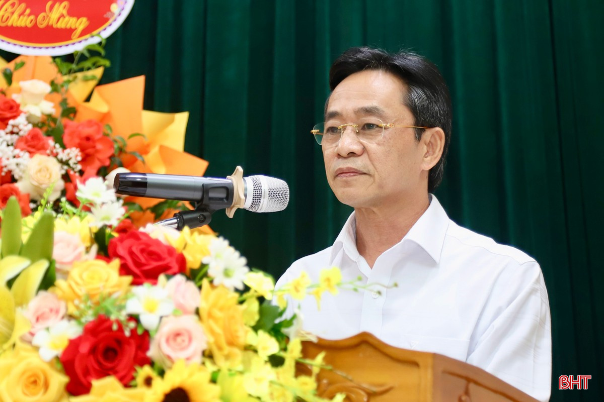Phó Bí thư Thường trực Tỉnh ủy Trần Thế Dũng phát biểu tại buổi lễ. bqbht_br_img-7094.jpg