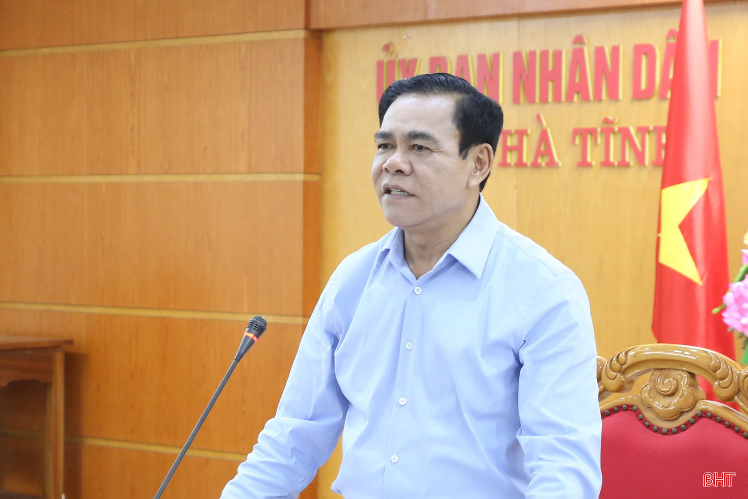 Chủ tịch UBND tỉnh Võ Trọng Hải kết luận cuộc họp. bqbht_br_3.jpg