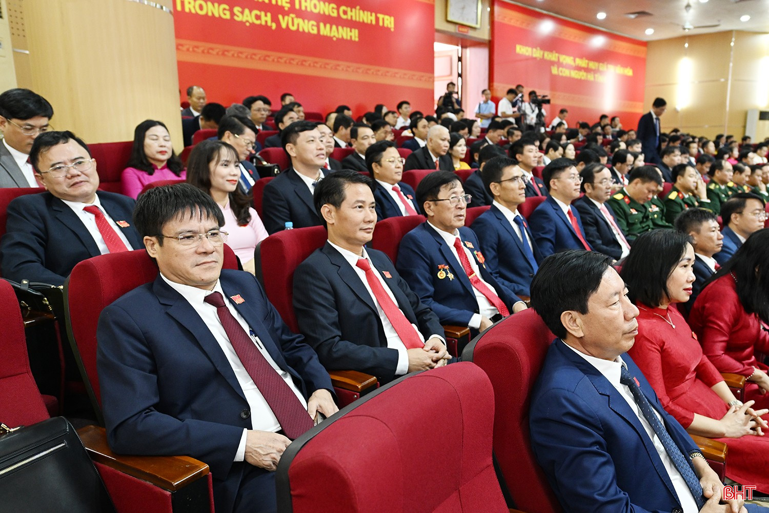Đại biểu tham dự Đại hội. bqbht_br_dai-bieu-5.jpg