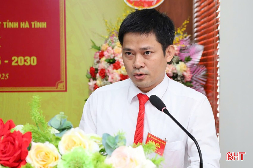 Đại biểu tham luận tại đại hội. bqbht_br_bb1b46e16d9ae4c4bd8b.jpg