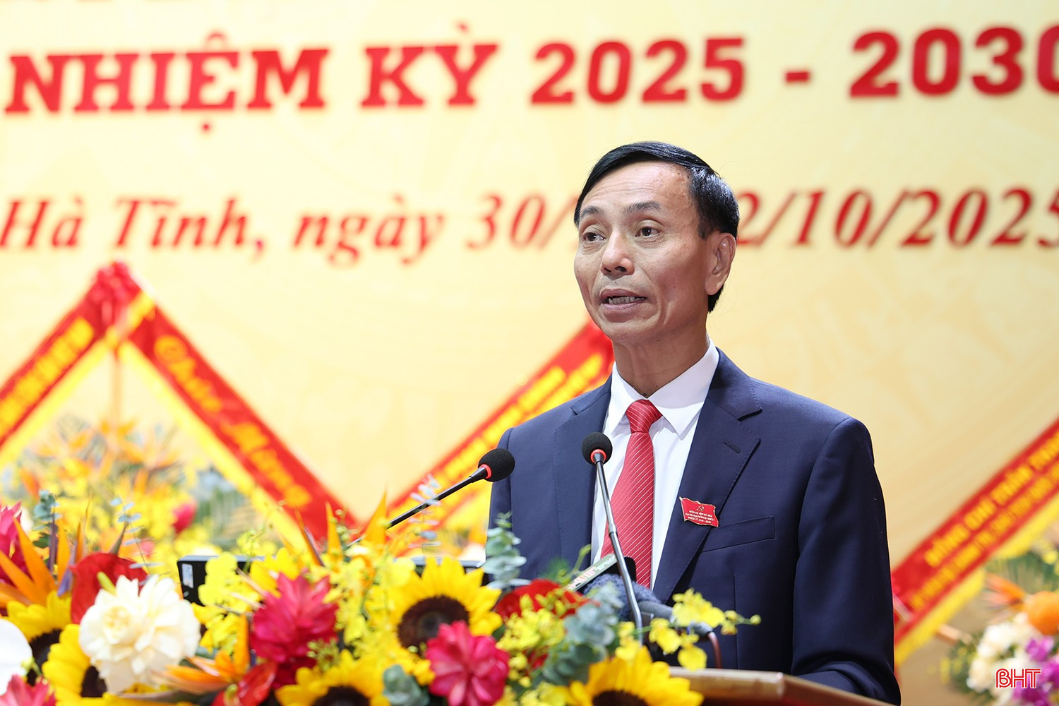 Đại biểu Lê Trung Phước trình bày tham luận. bqbht_br_le-trung-phuoc.jpg