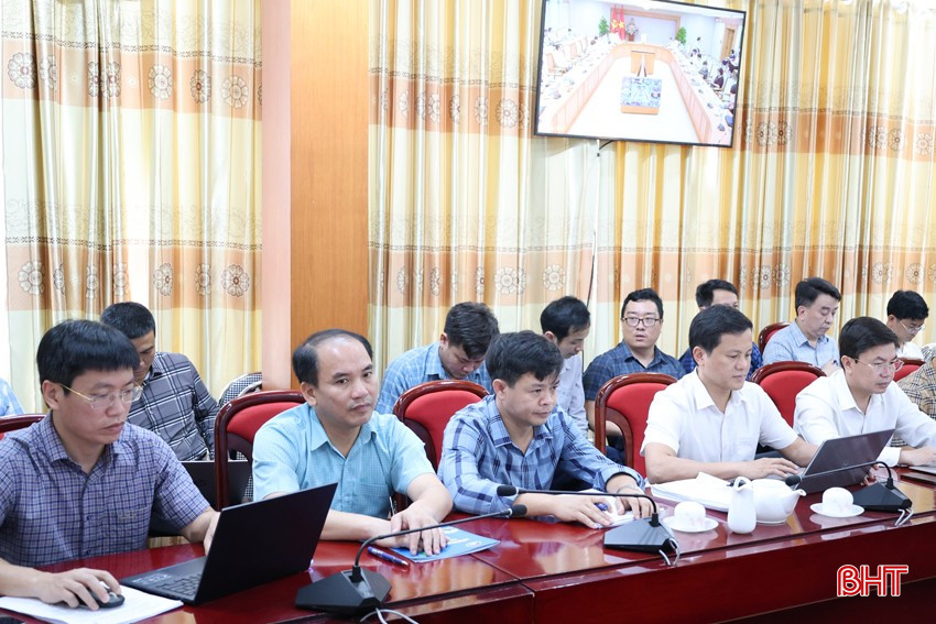 Đại biểu tại điểm cầu Hà Tĩnh. bqbht_br_img-0330.jpg
