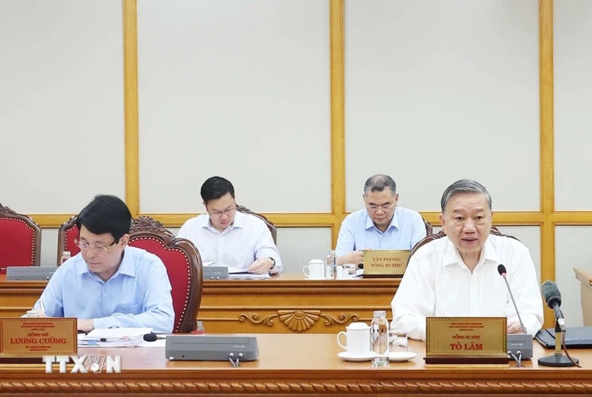 Tổng Bí thư Tô Lâm chủ trì cuộc họp của Bộ Chính trị, Ban Bí thư. (Ảnh: Thống Nhất/TTXVN) ttxvn-bo-chinh-tri-ban-bi-thu-ho-790.jpg