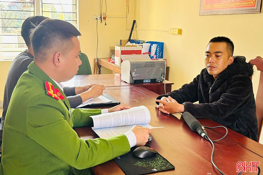 Bắt đối tượng lừa đảo, chiếm đoạt tài sản trên 1 tỷ đồng