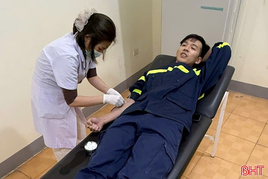 Hiến máu kịp thời cứu sản phụ sau phẫu thuật