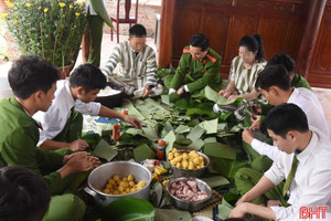 Tết ấm với phạm nhân Trại Tạm giam Công an Hà Tĩnh