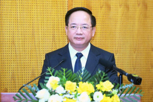 Tiếp thu nghiêm túc nội dung cốt lõi của các chủ trương, đường lối, chính sách mới