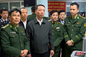 Chủ tịch UBND tỉnh kiểm tra hoạt động sản xuất, đầu tư tại khu vực Cửa khẩu quốc tế Cầu Treo