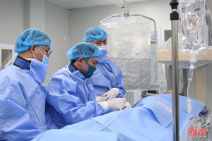 BVĐK tỉnh Hà Tĩnh ứng dụng phương pháp can thiệp mạch tạng trong điều trị ung thư gan