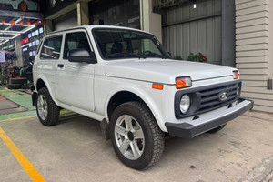 Lada Niva Legend - SUV off-road từ Nga giá 450 triệu đồng
