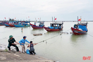Chủ tịch UBND tỉnh ra công điện ứng phó với bão mạnh, mưa lớn