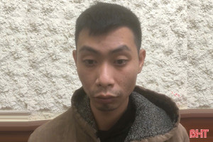 Khởi tố đối tượng lừa bán pháo hoa qua mạng cho 1 người dân Hà Tĩnh